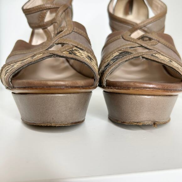 ELIE TAHARI High Heels Womens Size 37.5 Neutral Leather Snakeskin Baddie MobWife - Picture 5 of 10